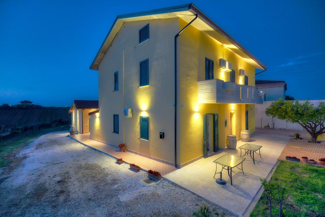 La Casa Del Vino - B&B Tollo Εξωτερικό φωτογραφία