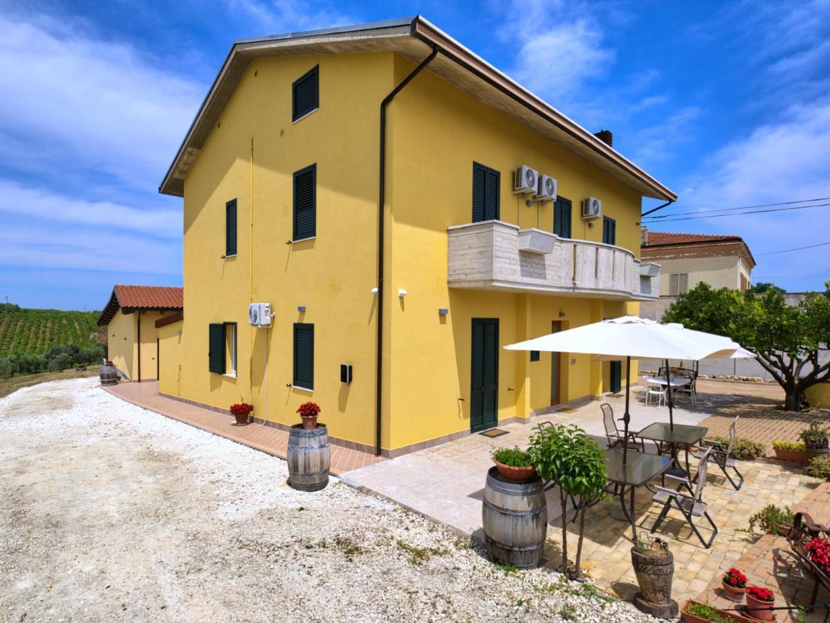 La Casa Del Vino - B&B Tollo Εξωτερικό φωτογραφία